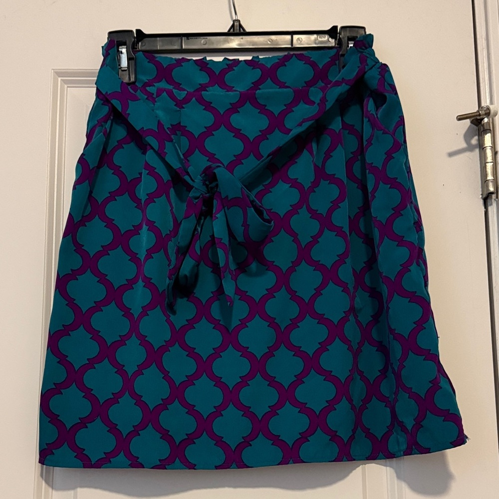 Stylish Teal and Purple Patterned Skirt